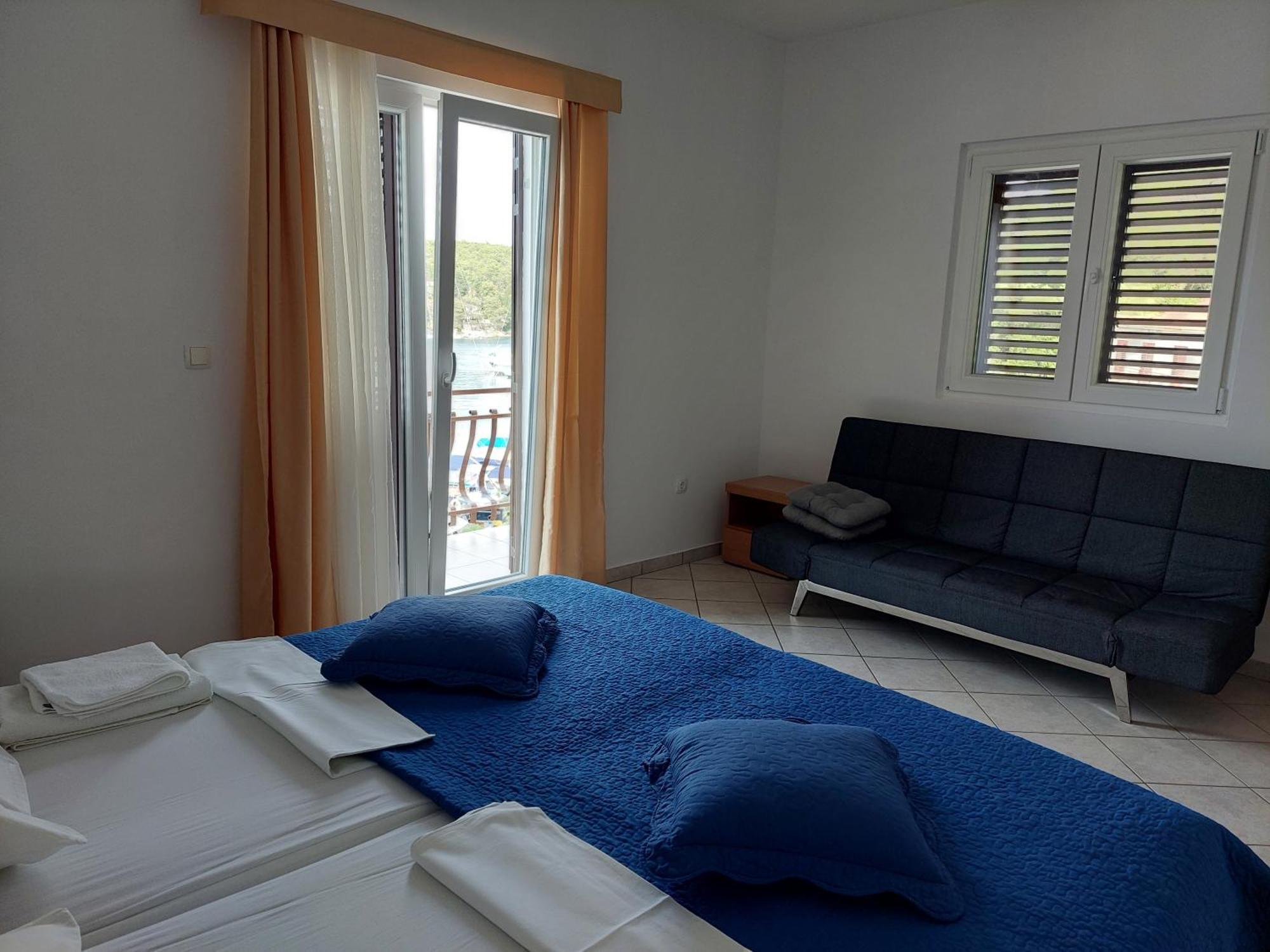 Appartement Dora, With A Beautiful View Of The Bay, Near The Sea And Center *